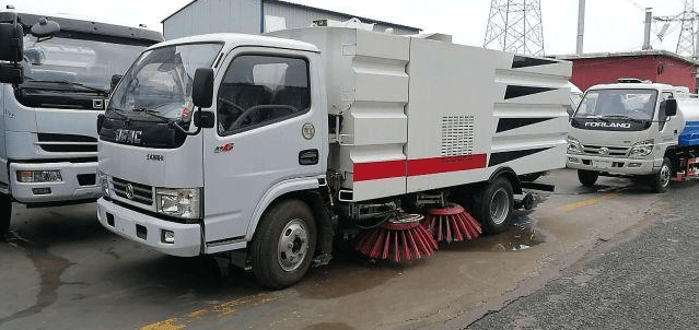 转让 扫路车城市道路扫路车清扫车出售